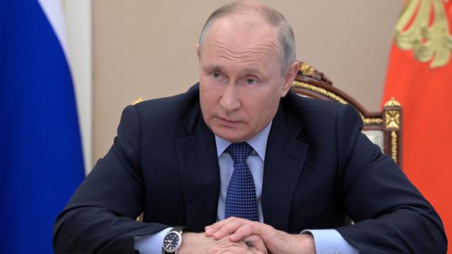 Putin, Afganistan’ın finans varlıklarının dondurulmamasından yana