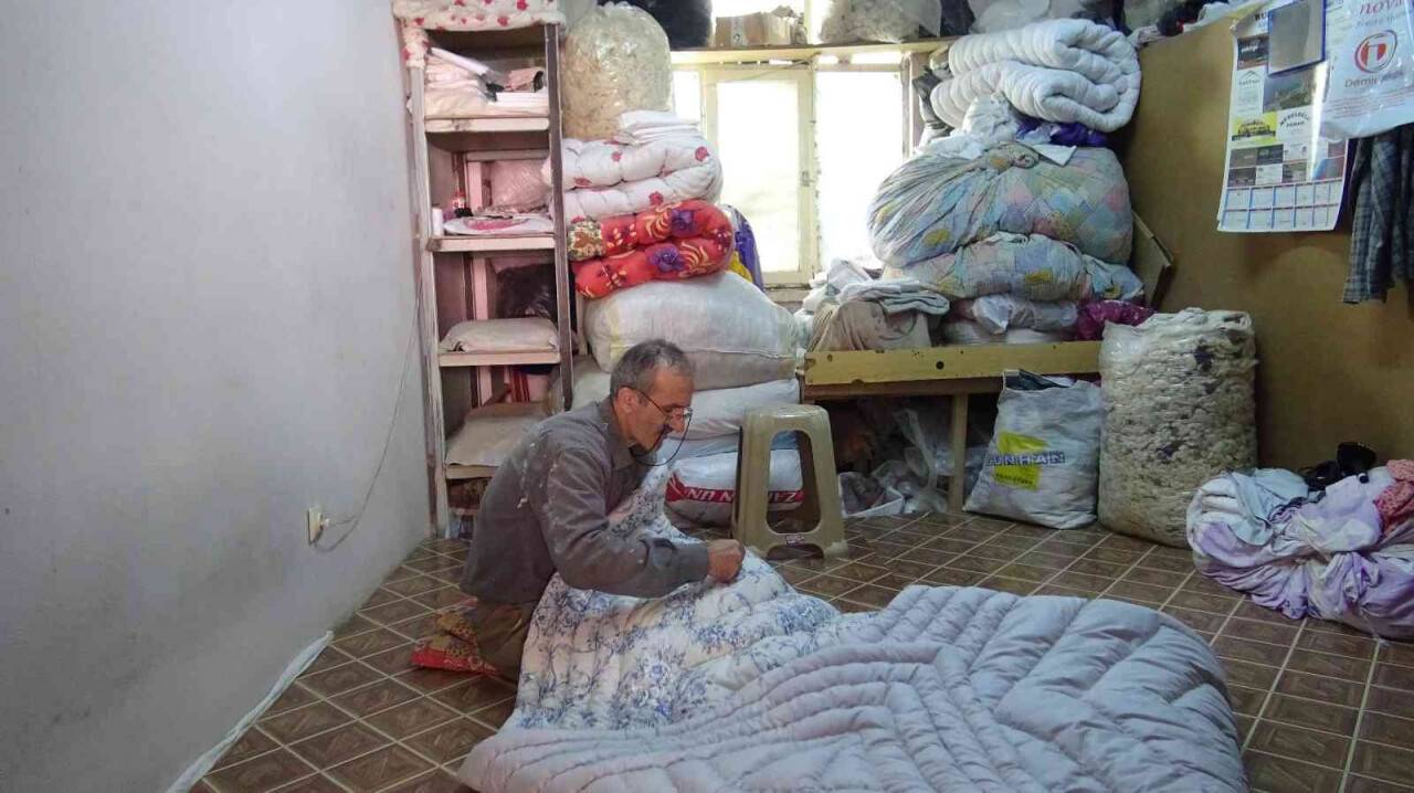 Havalar soğudu, el yapımı yorganlara ilgi arttı