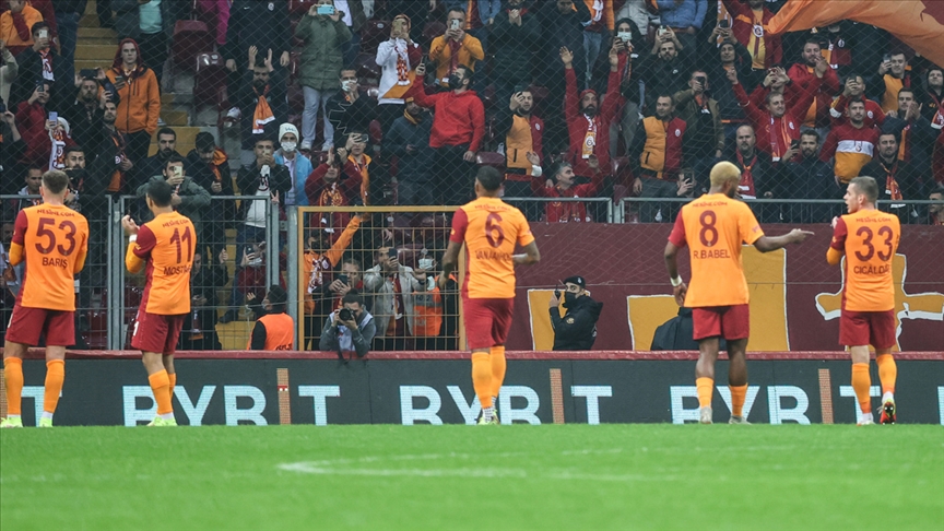 Galatasaray'da gözler Beşiktaş derbisine çevrildi