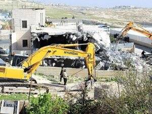 İsrail Cami Yıktı