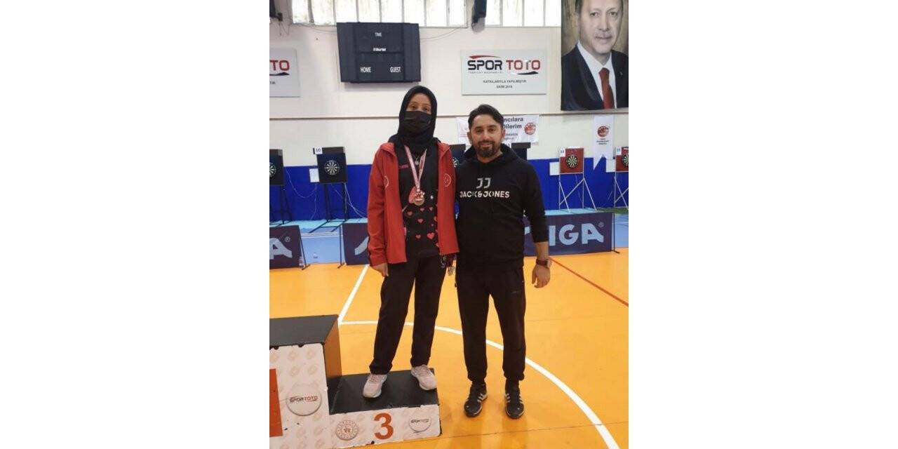 Konyalı sporcu ‘Dart’ta üçüncü oldu