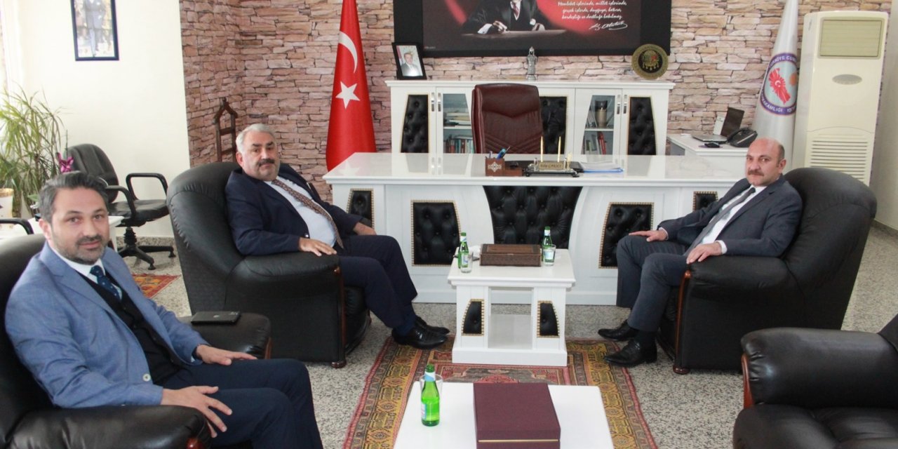 AK Parti Konya Milletvekili Halil Etyemez, Ereğli'de ziyaretlerde bulundu
