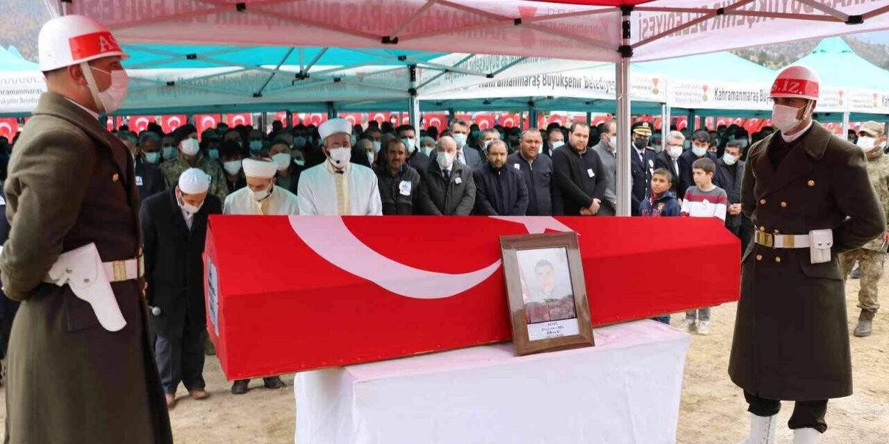 Kahramanmaraşlı şehit son yolculuğuna uğurlandı