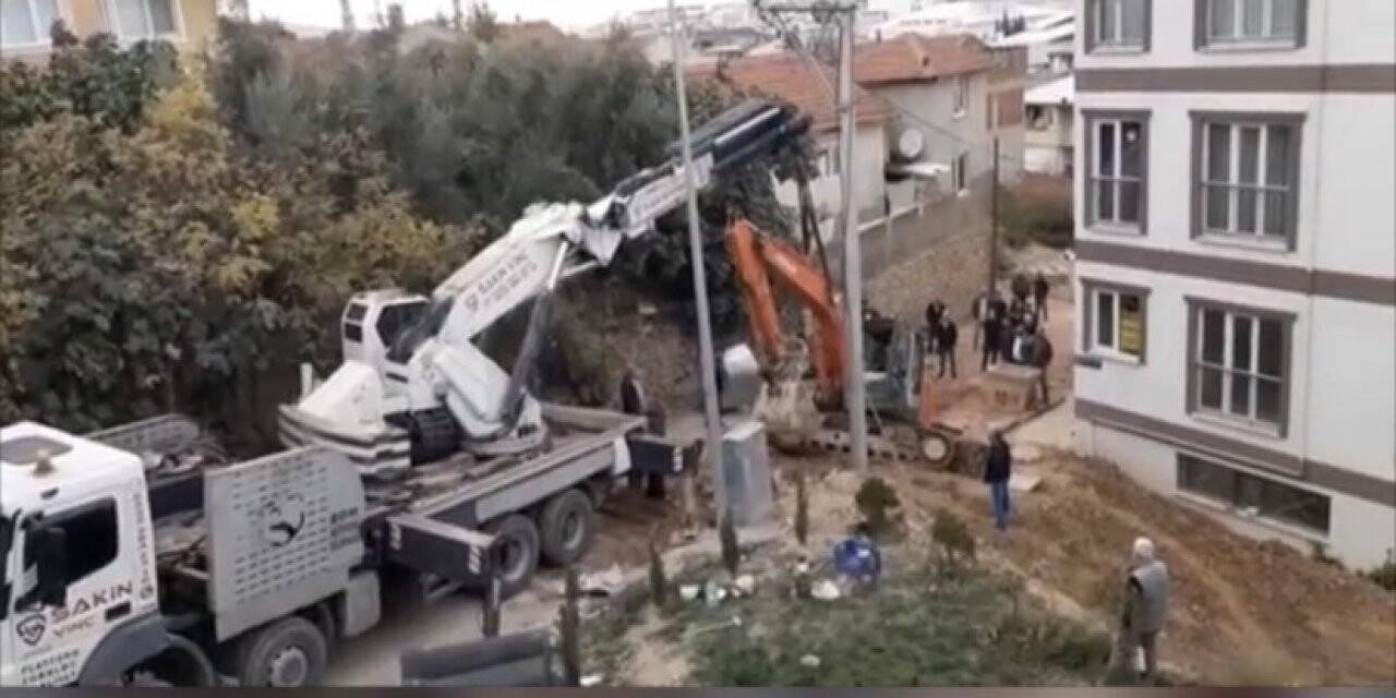 Kepçe kendi kazdığı kuyuya düştü
