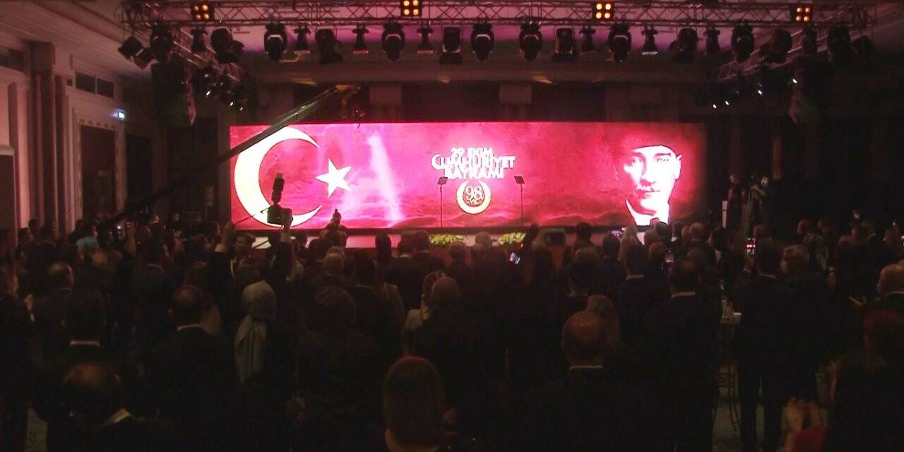 Çırağan Sarayı’nda 29 Ekim Cumhuriyet Bayramı resepsiyonu