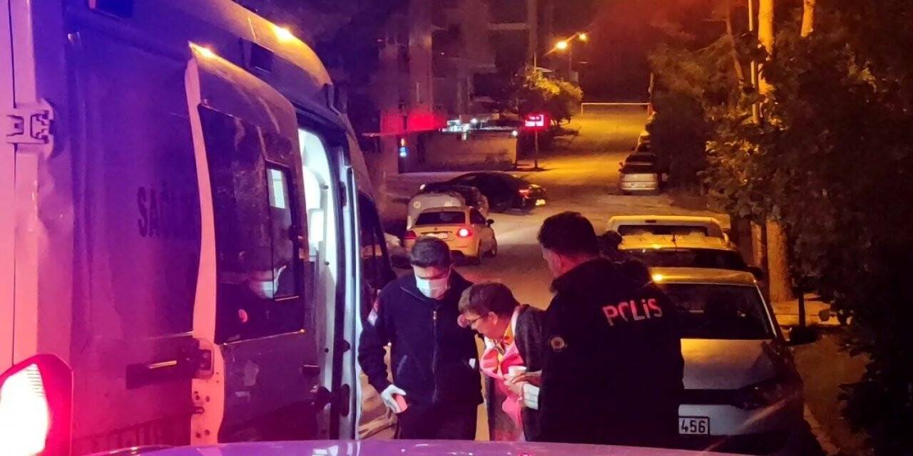 Kuşadası’nda bir ev yandı, 1 kişi dumandan etkilendi
