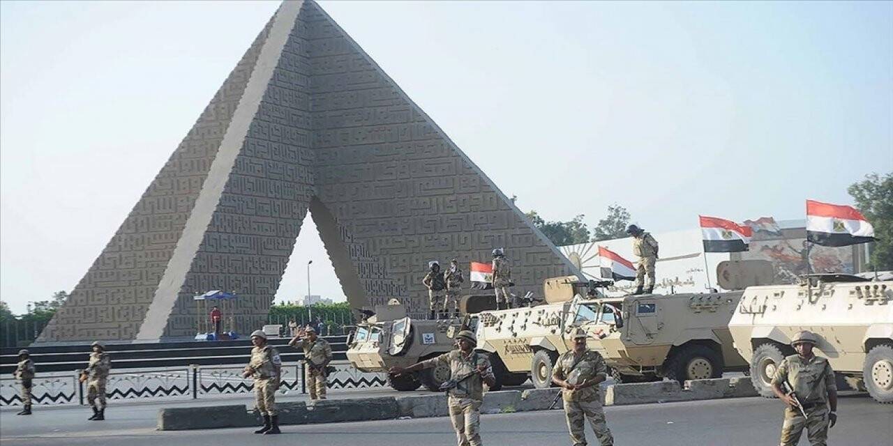 Mısır'da OHAL'in kaldırılması birtakım kazanımların yanı sıra kaygıları da beraberinde getiriyor