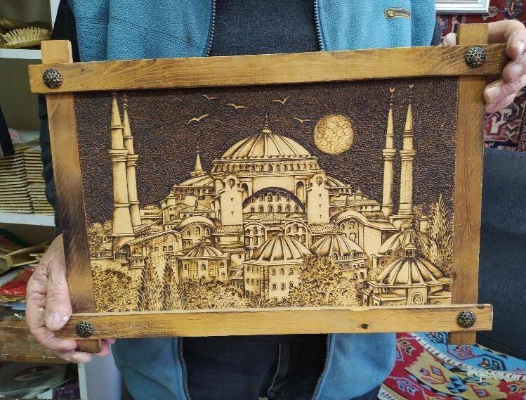 Ayasofya’yı sanata dönüştürdü