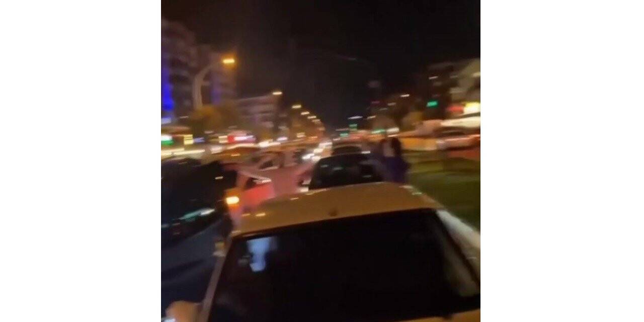 Bursa’da magandalar şehrin ortasında kurşun yağdırdılar