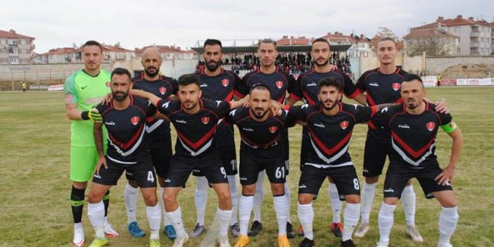 Akşehirspor’da liderlik sevinci