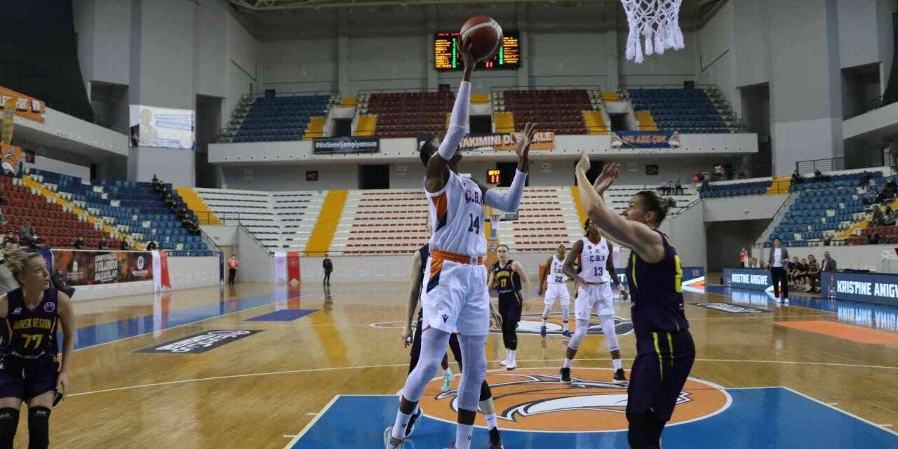 Çukurova Basketbol Avrupa’da 4’de 4 yaptı