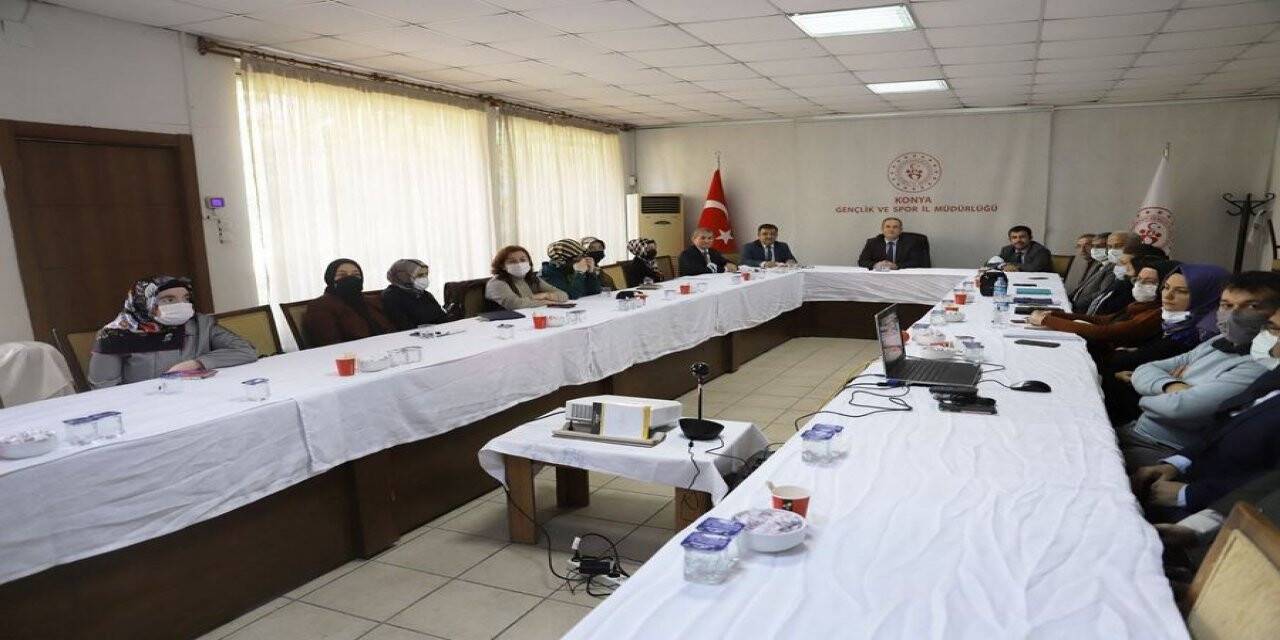 Yurt hizmetleri değerlendirildi