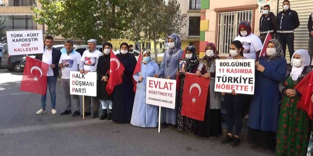Evlat nöbetindeki ağabey, kardeşini HDP ve PKK’dan istiyor