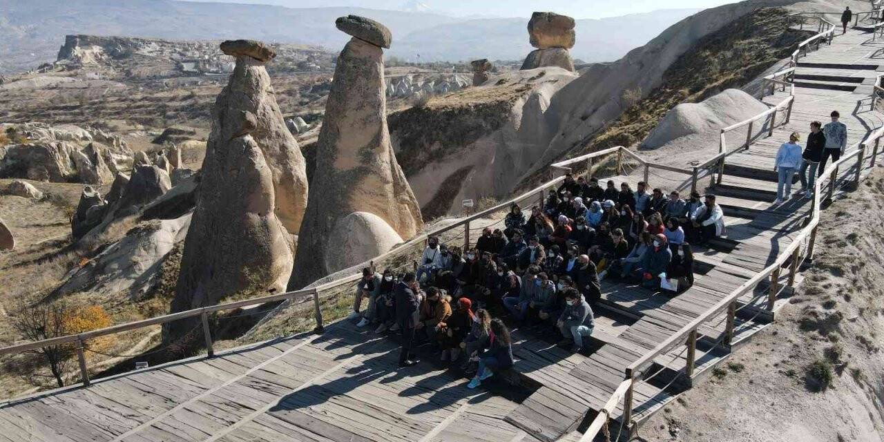 Peribacalarında coğrafya dersi