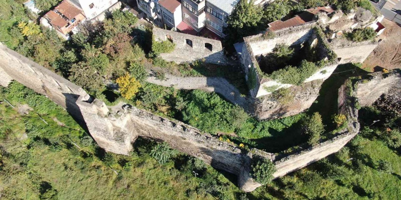 Trabzon’da heyecanlandıran arkeolojik kazı