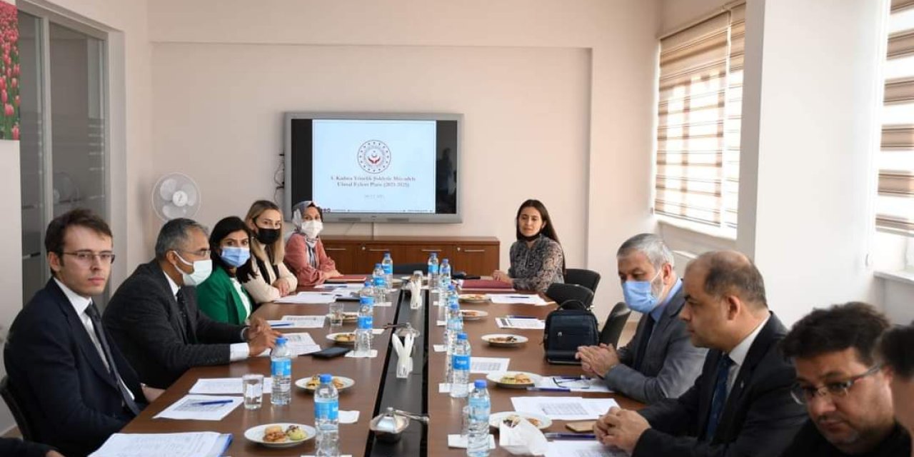 Seydişehir'de kadına yönelik şiddeti önleme toplantısı düzenlendi