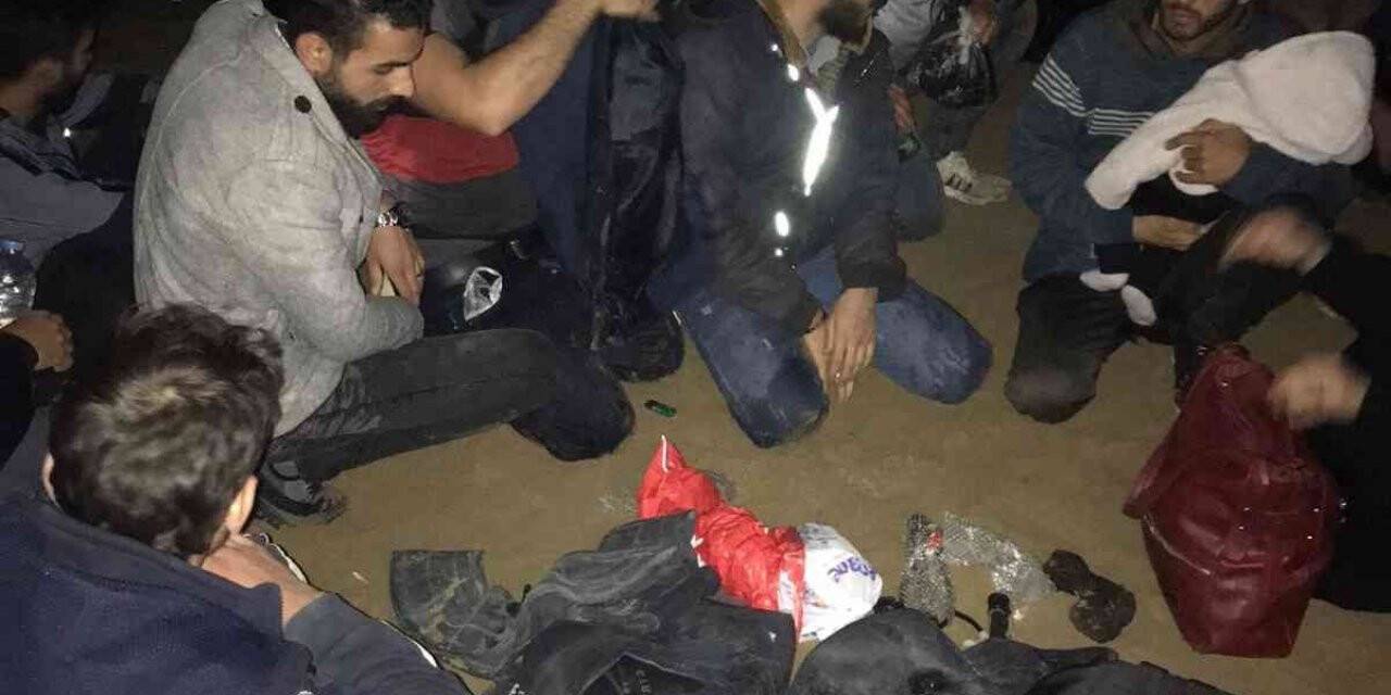 Antalya’da 29 düzensiz göçmen yakalandı