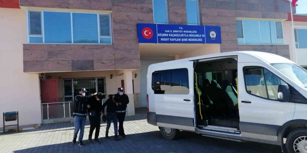 Van’da göçmen kaçakçılığı yapan 9 organizatör yakalandı
