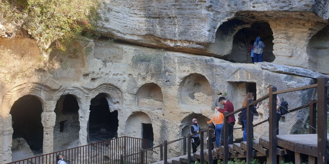 Bin esire yaptırılan ’Titus Tüneli’ne 10 ayda 55 bin ziyaretçi