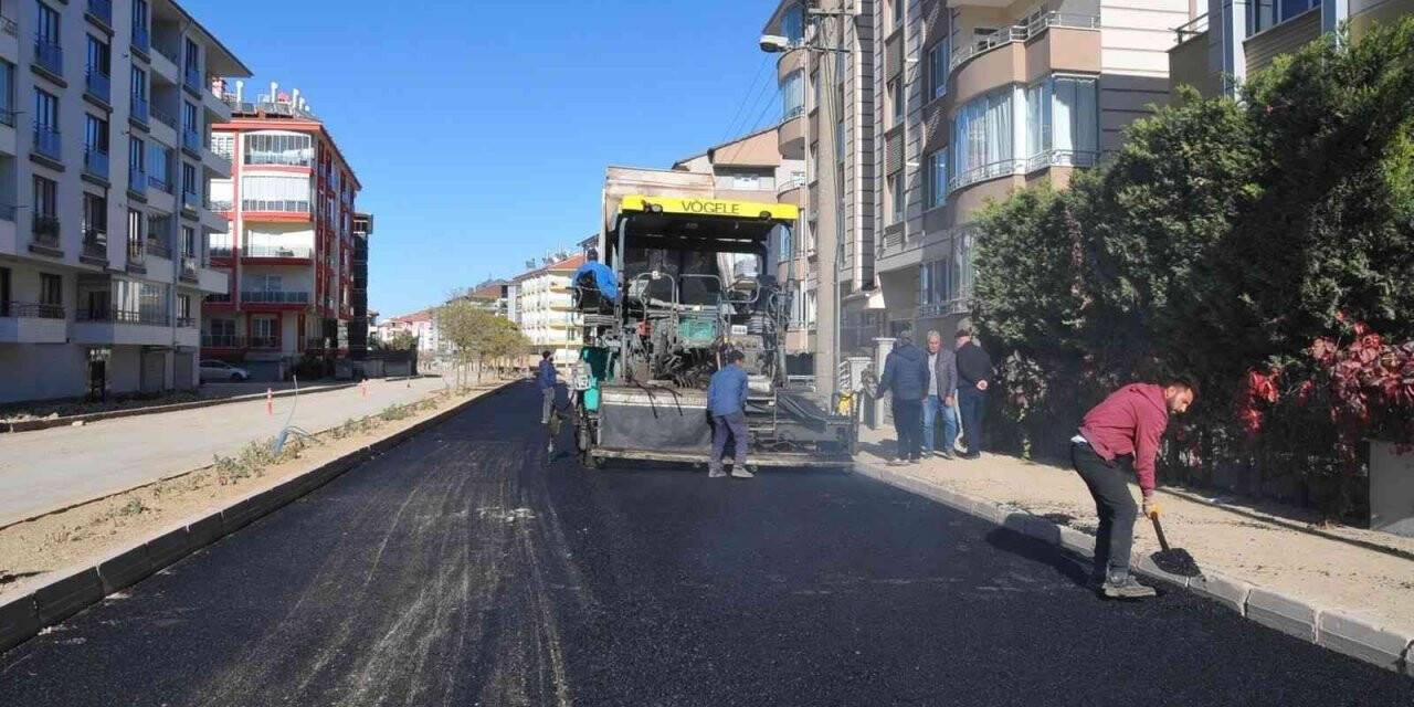 Akşehir’de Fatih Sultan Mehmet Bulvarı sıcak asfalta kavuşuyor