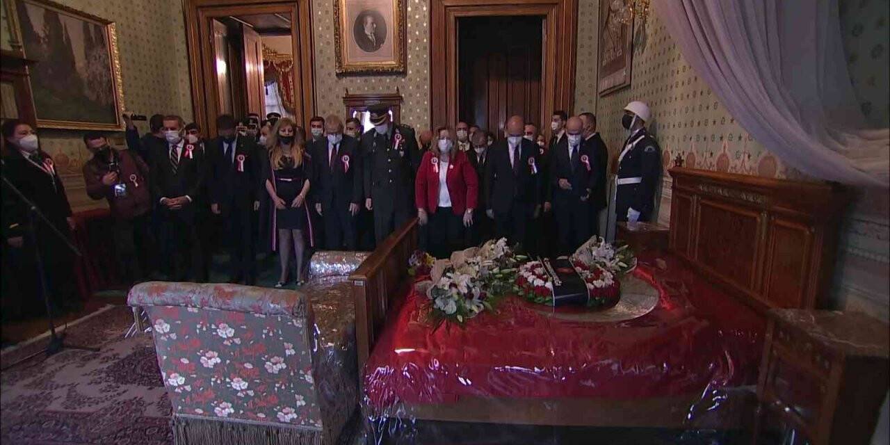 Gazi Mustafa Kemal Atatürk, vefatının 83’üncü yıl dönümünde Dolmabahçe Sarayı’nda anıldı