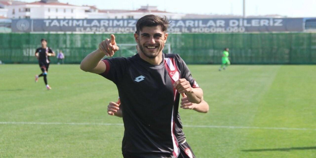 Elazığspor’da İzzet Topatar affedildi