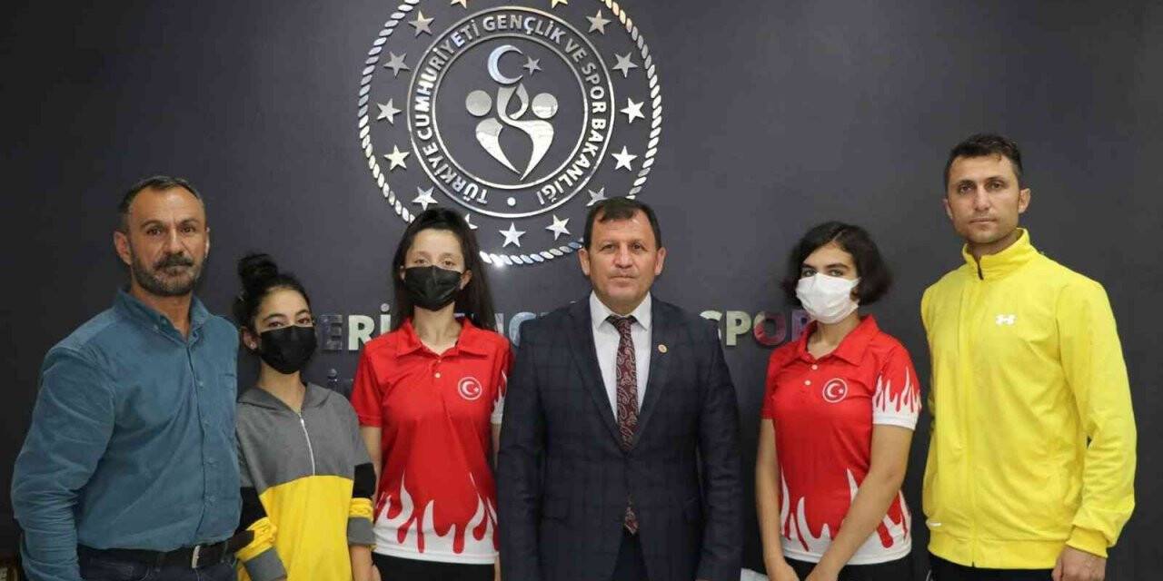 Taekwondo Sporcuları Ali İhsan Kabakcı’yı ziyaret etti