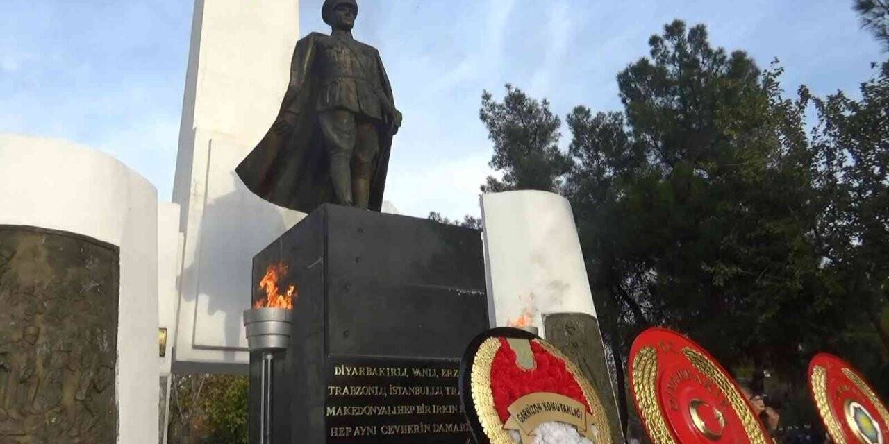 Diyarbakır’da 10 Kasım Atatürk’ü anma töreni