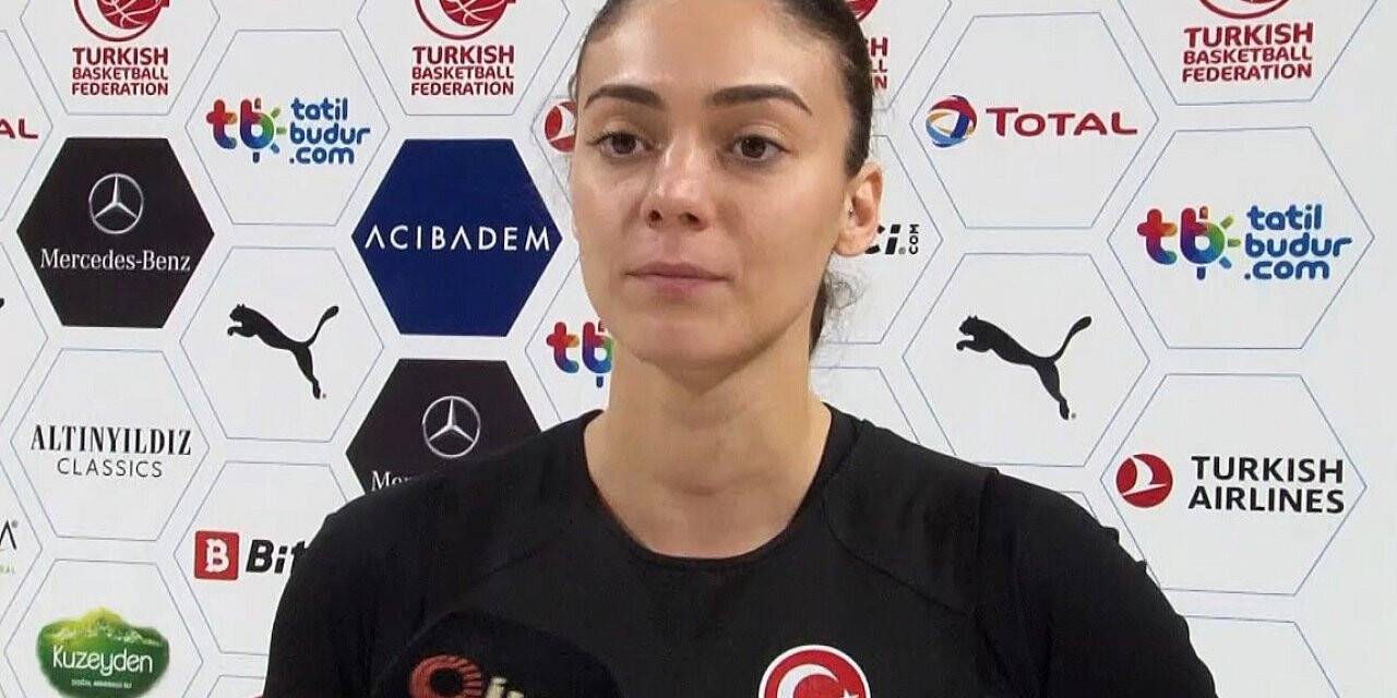 Melis Gülcan: “Hedefimiz gruptan birinci çıkıp Avrupa Şampiyonası’na gitmek”