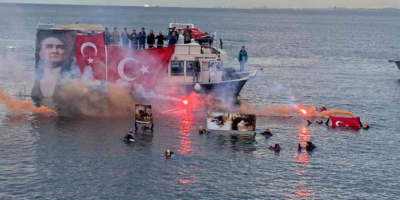 Atatürk,  Maltepe’de ‘Ata’ya Saygı Zinciri ve Dalışı’yla anıldı