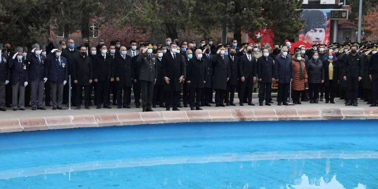 Erzurum’da 10 Kasım Atatürk’ü anma töreni