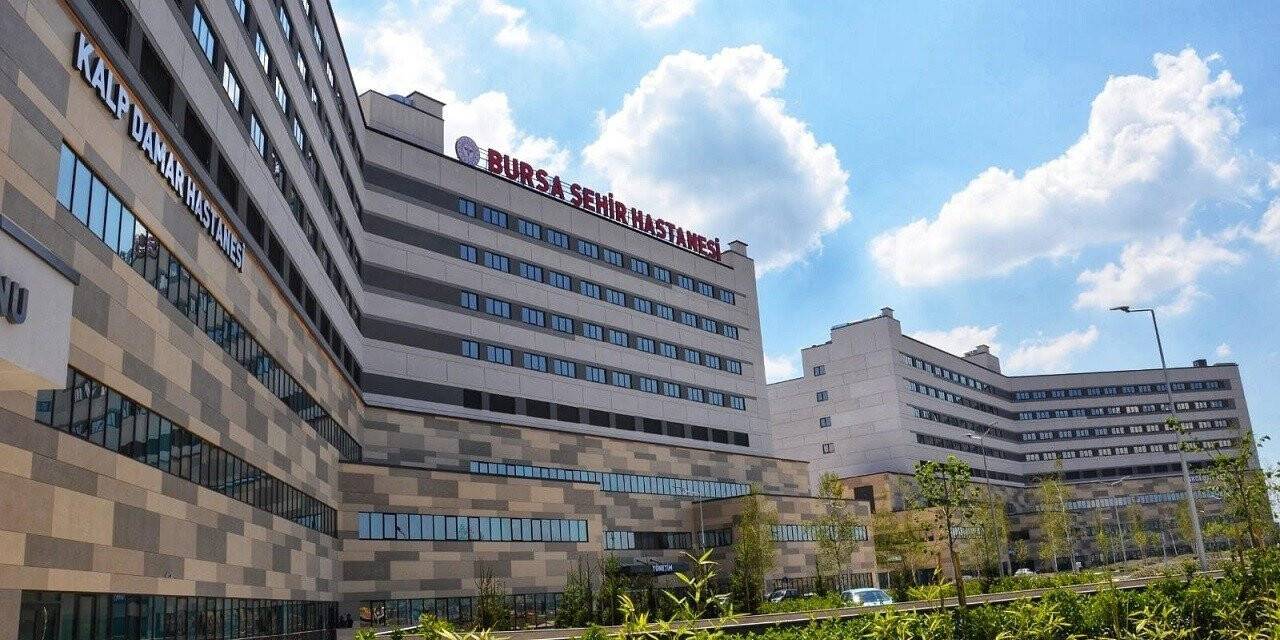 Bursa Şehir Hastanesi İnme Merkezi, felç geçiren hastalara şifa oluyor.