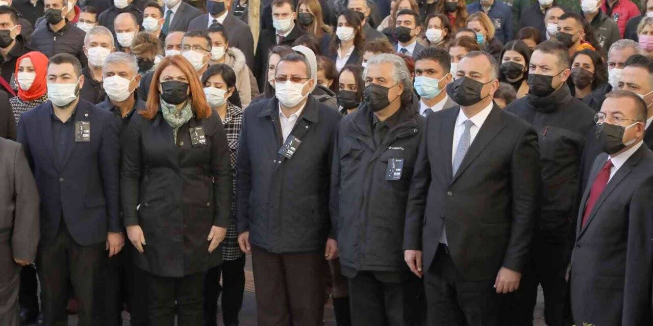 Alper Taşdelen: “Atamızı rahmetle, saygıyla ve özlemle anıyorum”