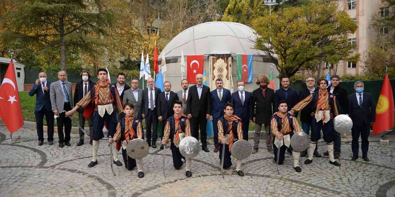 Türk dünyası öğrencilerine “hoş geldiniz” etkinliği