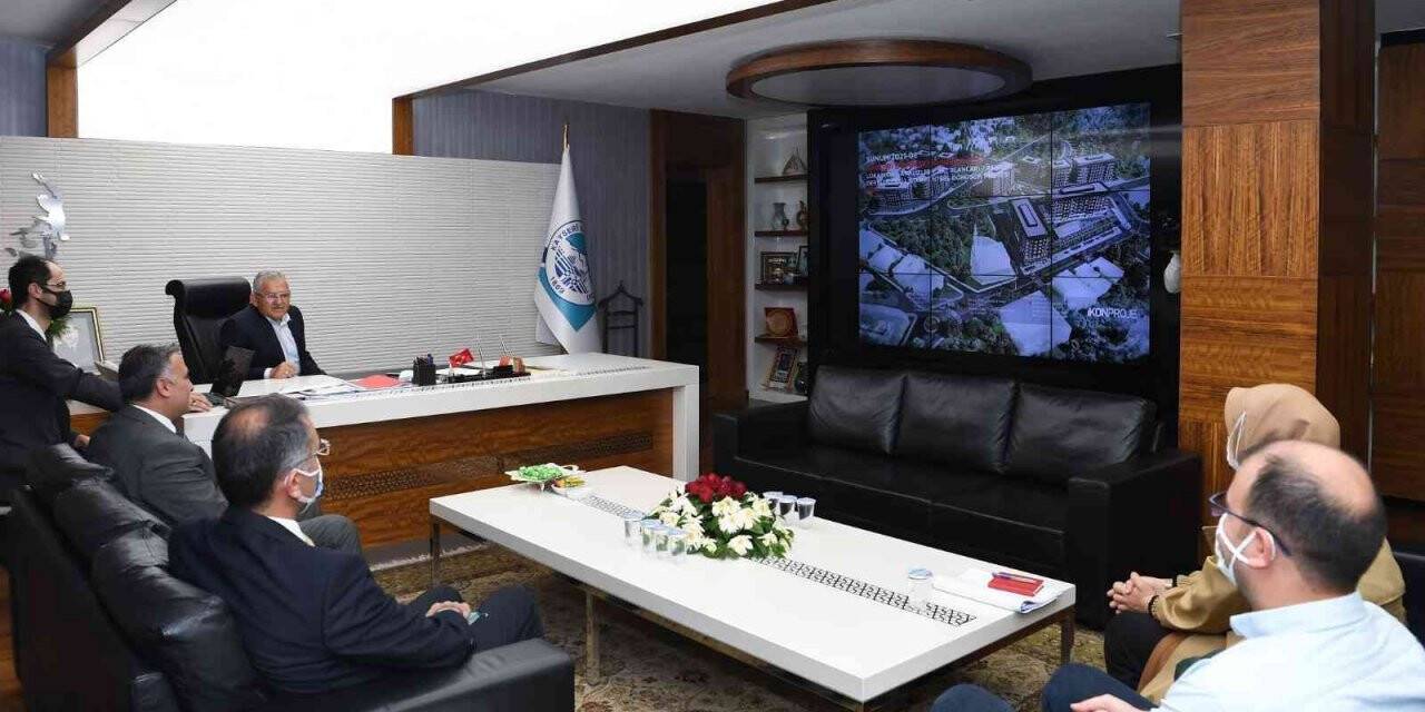 Büyükşehir’de ’Develi’ zirvesi