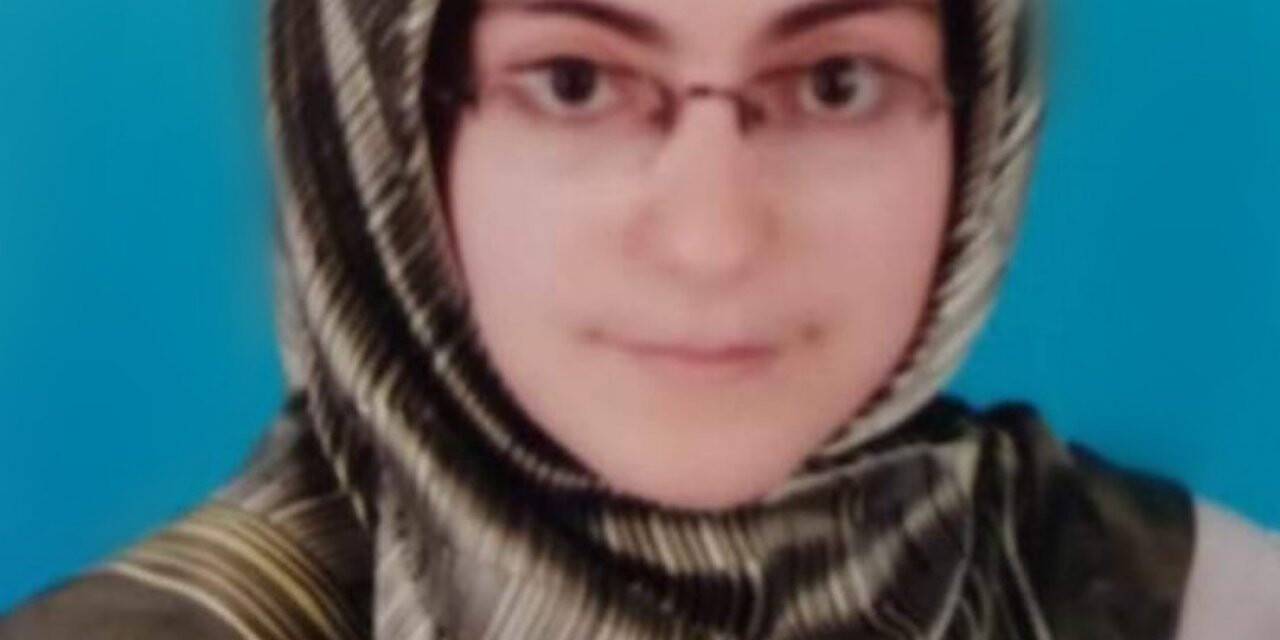 1 çocuk annesi öğretmen kansere yenik düştü
