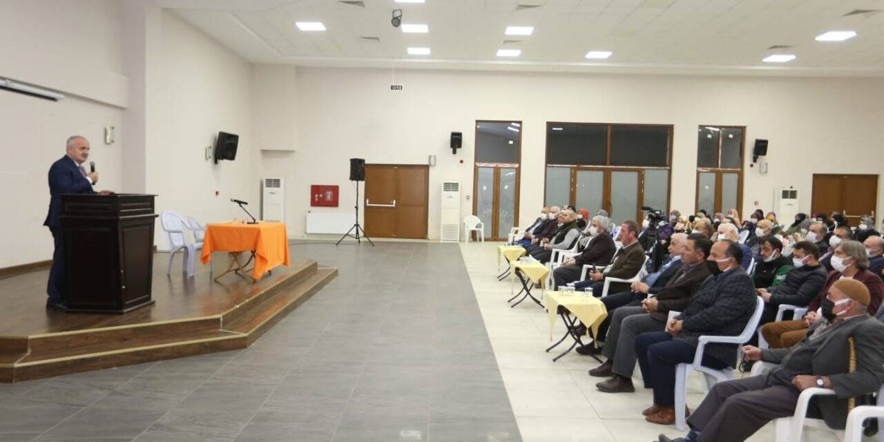 Ailenin önemi konferansta anlatıldı