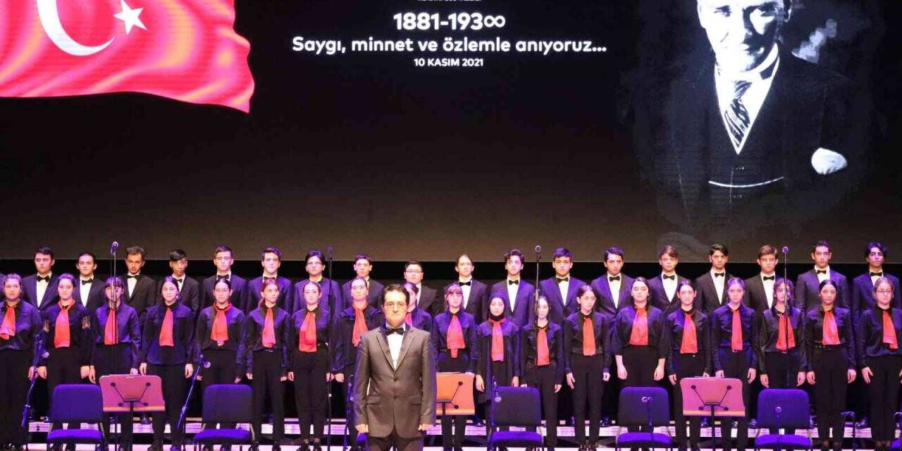 İstanbul Valiliğinden Gazi Mustafa Kemal Atatürk’ü anma töreni