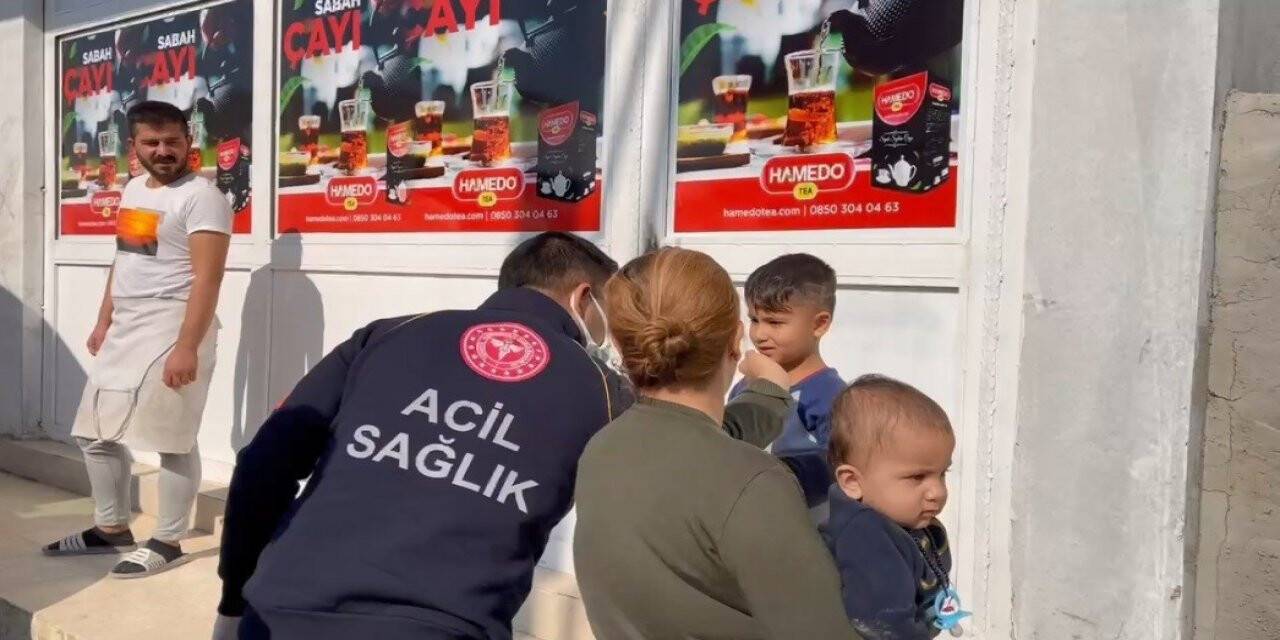 Çocuğun burnuna kaçan kumanda düğmesini sağlık ekipleri çıkarttı