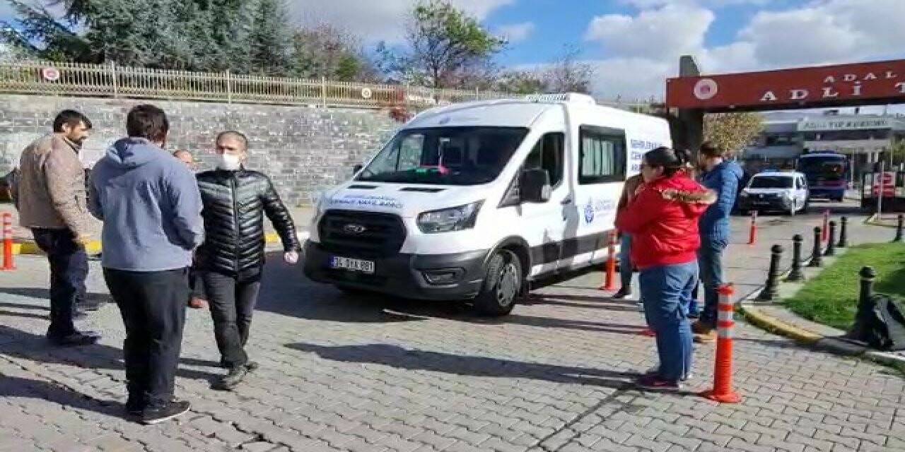 Ataşehir’de samuray kılıcıyla öldürülen kadının cenazesi Adli Tıp Kurumundan alındı
