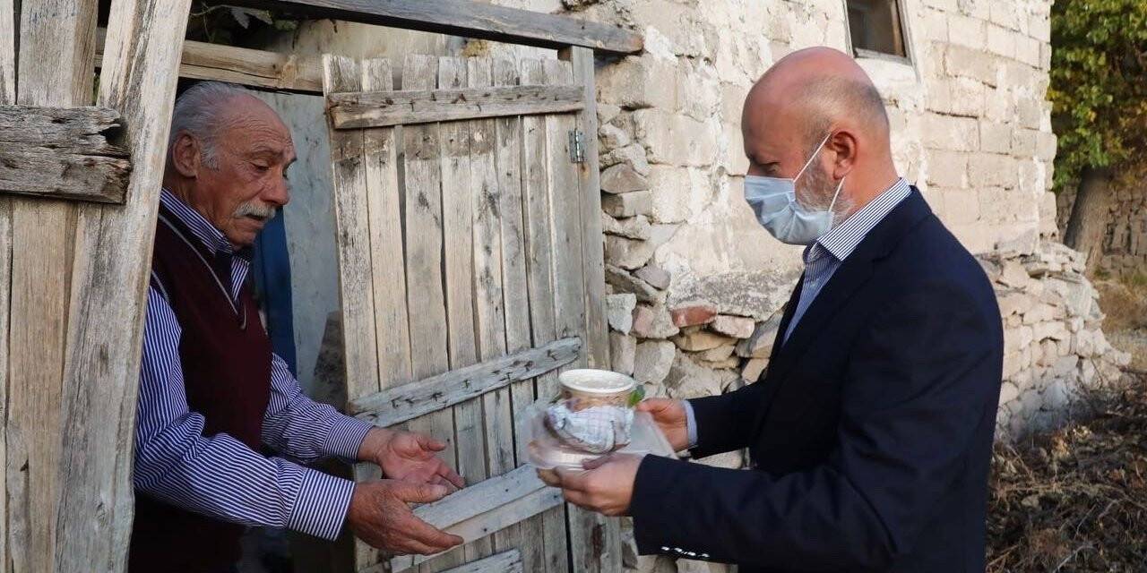 Başkan Çolakbayrakdar: “Kocasinan’da kimse yalnız değildir”