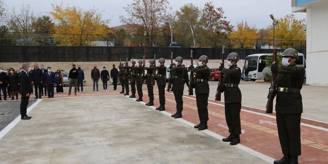 Tunceli’de Atatürk’ü anma programı düzenlendi