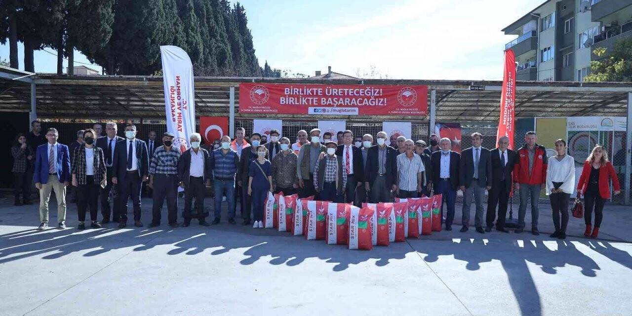 Yangında zarar gören 25 Mahalleye 153 ton tohum desteği
