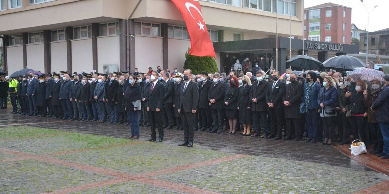 Atatürk Sinop’ta anıldı