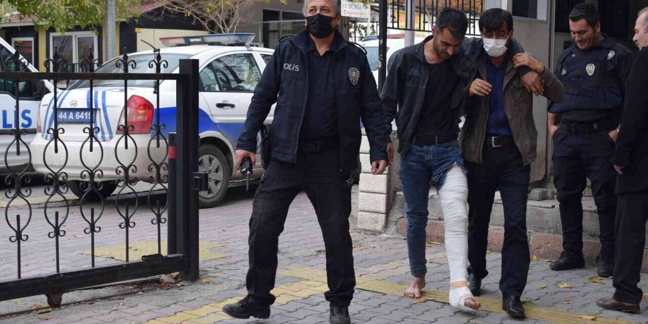 Malatya’da çöken binayla ilgili gözaltına alınanlar adliyede