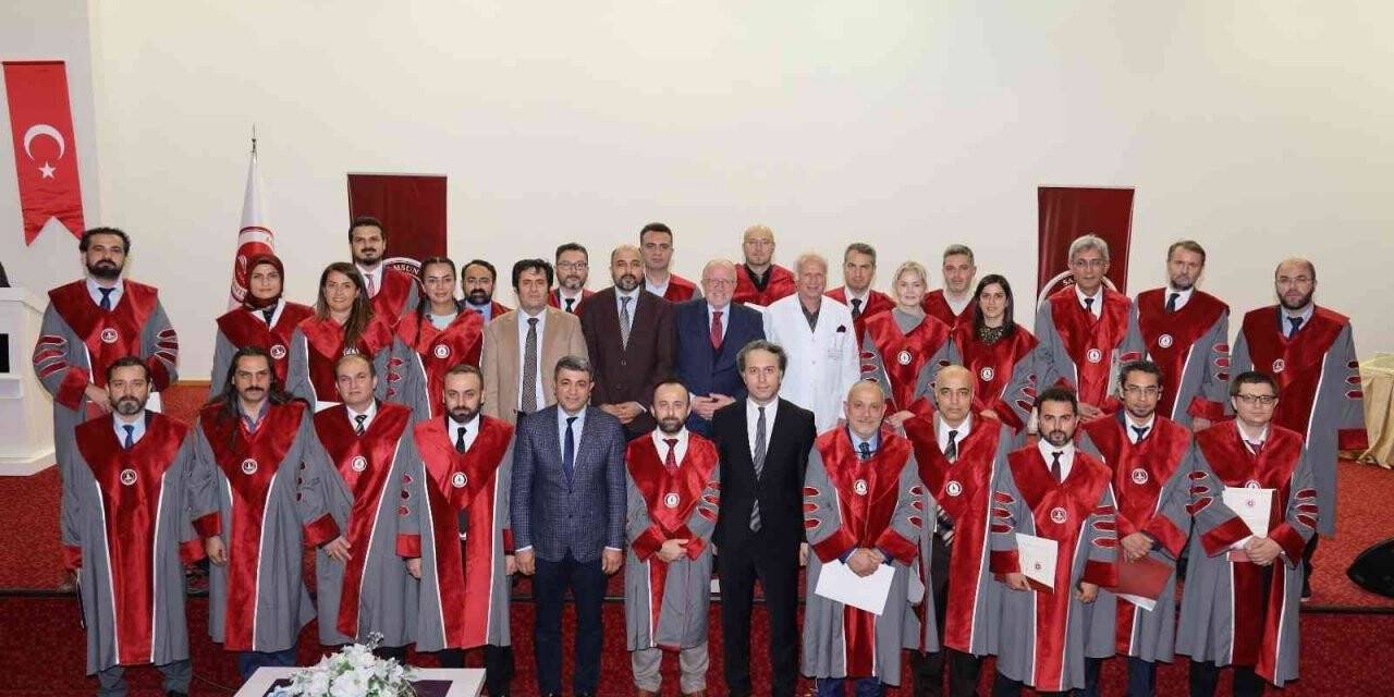 Samsun Üniversitesi Tıp Fakültesi’nde atama beratı heyecanı