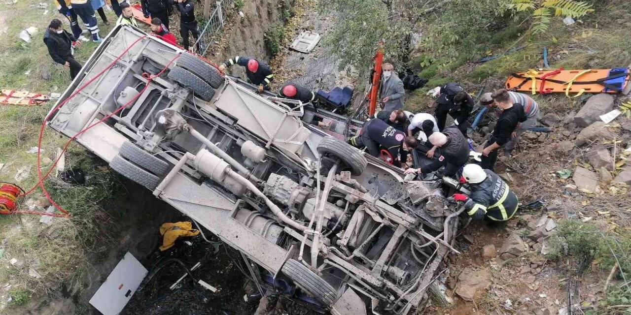 Kocaeli’deki servis kazasında can kaybı 4’e yükseldi