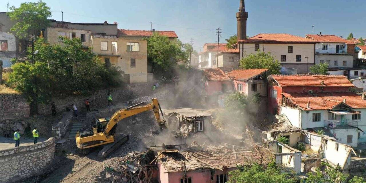 Ankara Kalesi çevresi değer kazanacak