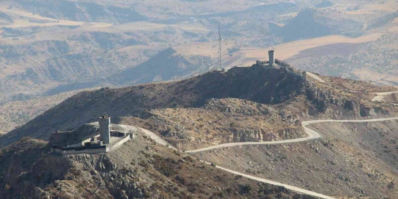 Cudi Dağı yaşam alanlı kuleler ve yol ağlarıyla donatıldı