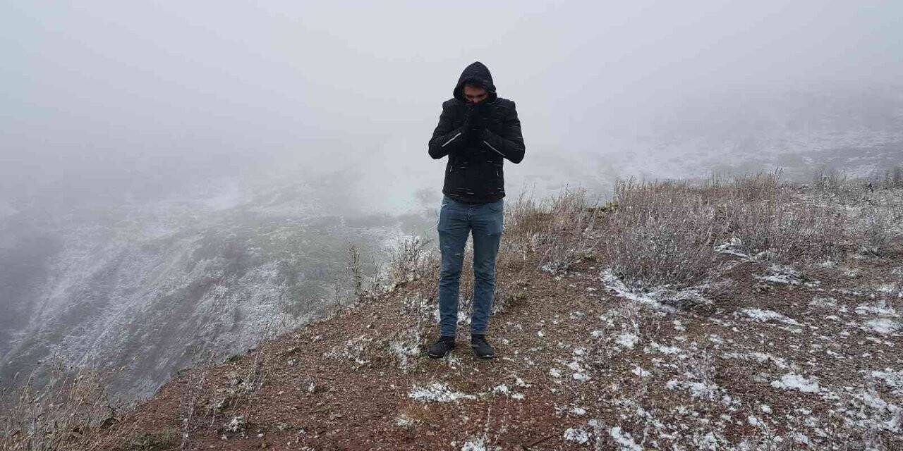 Bayburt ve Erzincan’ın yüksek kesimlerinde kar yağışı